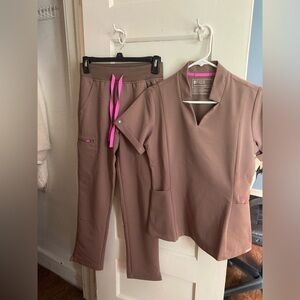 Figs set Smoky Taupe Xxs petite